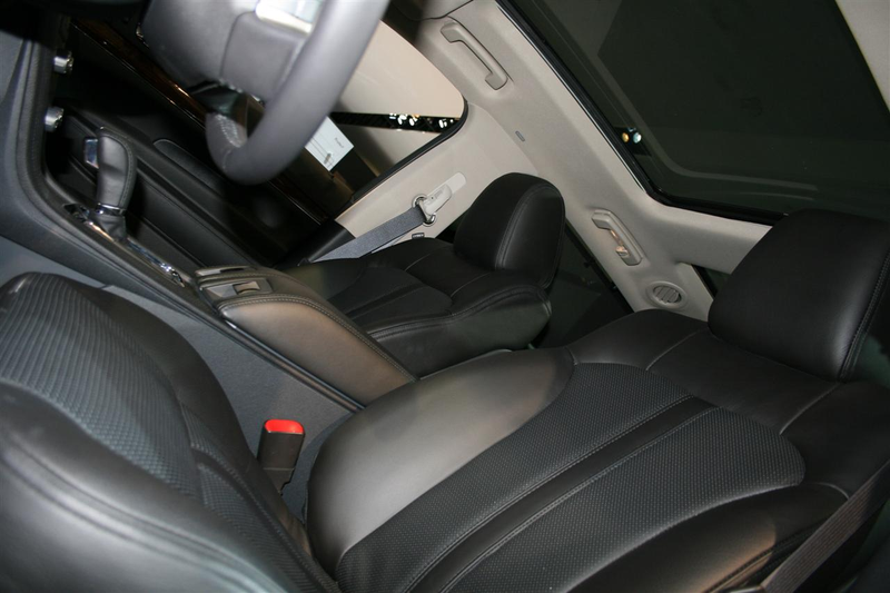 Illustration for article titled 2010 Lincoln MKT: Crossover For The Super-Segmented Masses